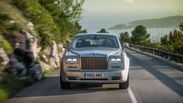 Rolls-Royce Phantom Series II - widok z przodu