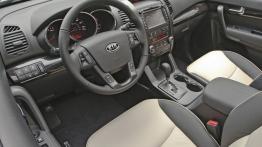 Kia Sorento II - pełny panel przedni