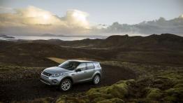 Land Rover Discovery Sport na Islandii - widok z góry