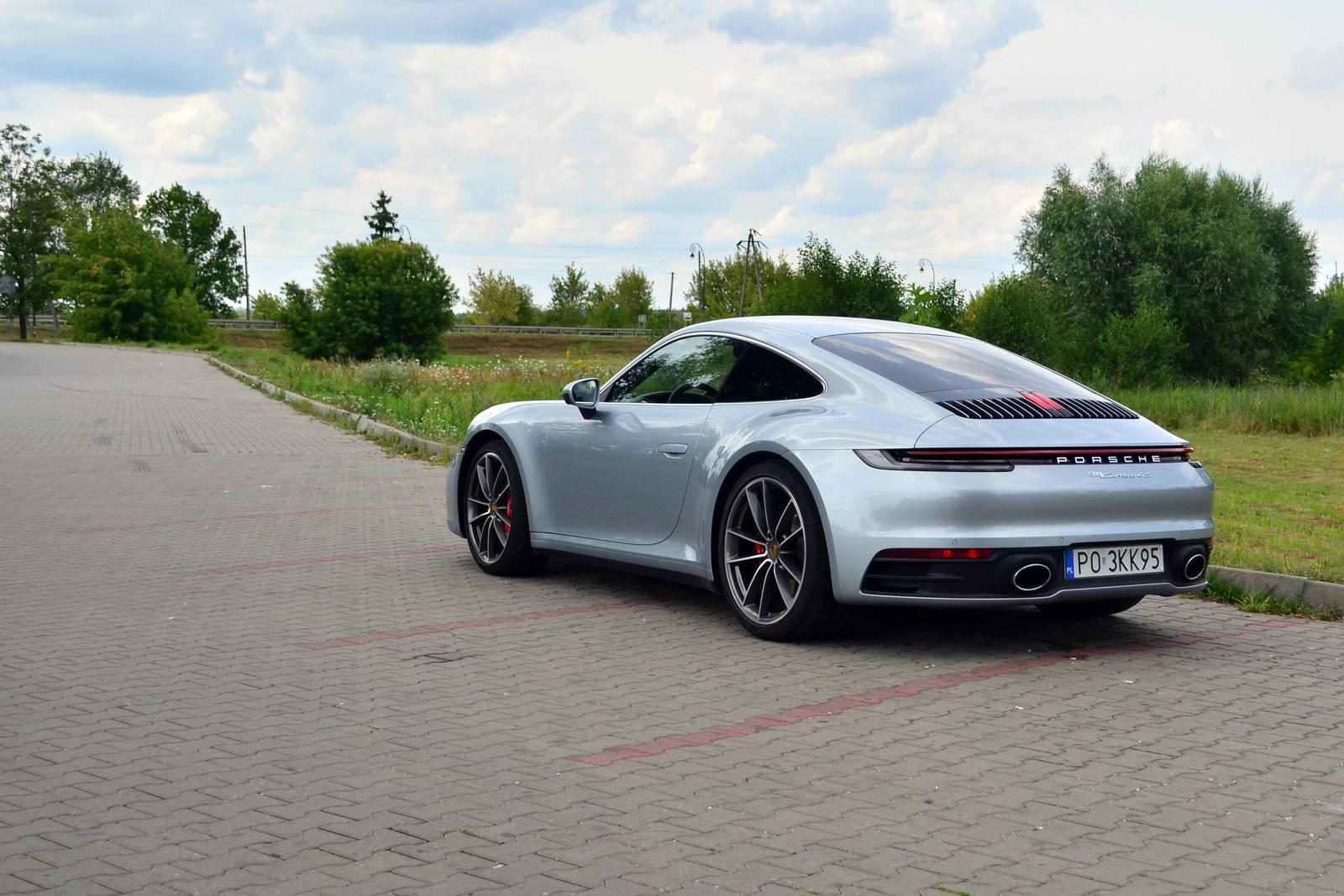 Porsche 911 Carrera 4S poprawić doskonałość • AutoCentrum.pl