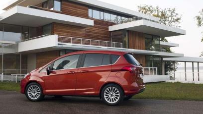 Ford B-MAX - Newsy, Publikacje, Galerie, Wideo • AutoCentrum.pl