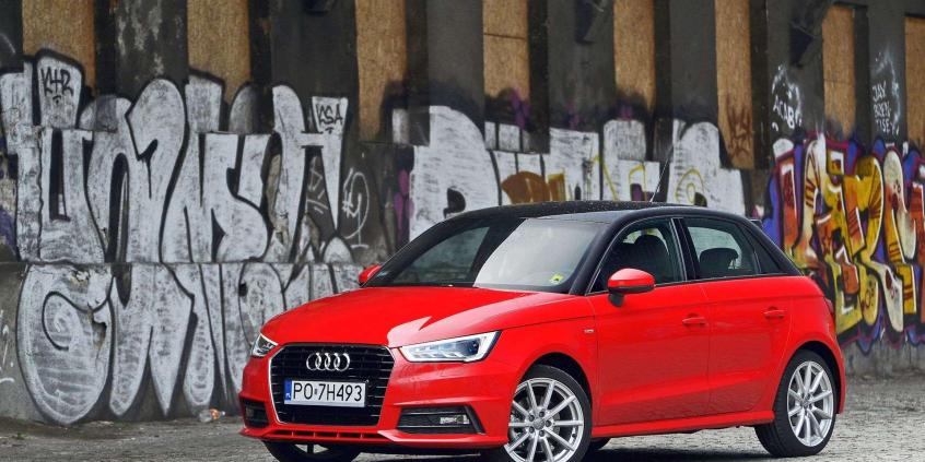 Audi A1 Sportback 1 4 Tfsi S Tronic S Line Czerwony Lobuz Autocentrum Pl