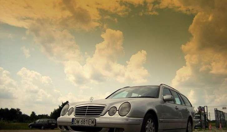 Klasa E W210 - Mercedes Na Wymarciu? • Autocentrum.pl