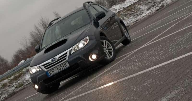 Dziwadełko Subaru Impreza • AutoCentrum.pl