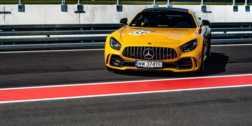 Mercedes AMG GT Coupe - modele, dane, silniki, testy • AutoCentrum.pl