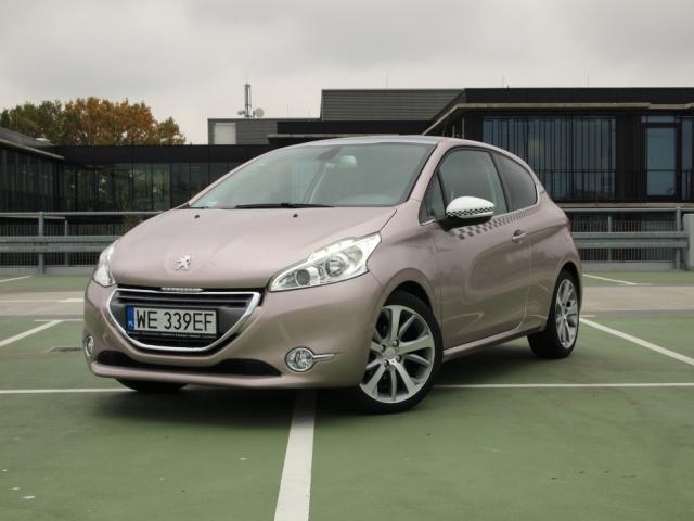Peugeot 208 • Dane techniczne • AutoCentrum.pl