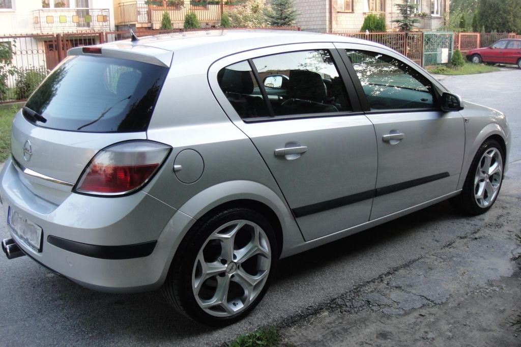 Opel astra h вес