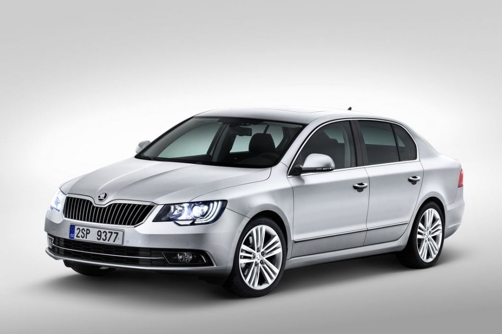 Skoda Superb II Liftback Facelifting (2013) - Galerie Prasowe - Galeria ...