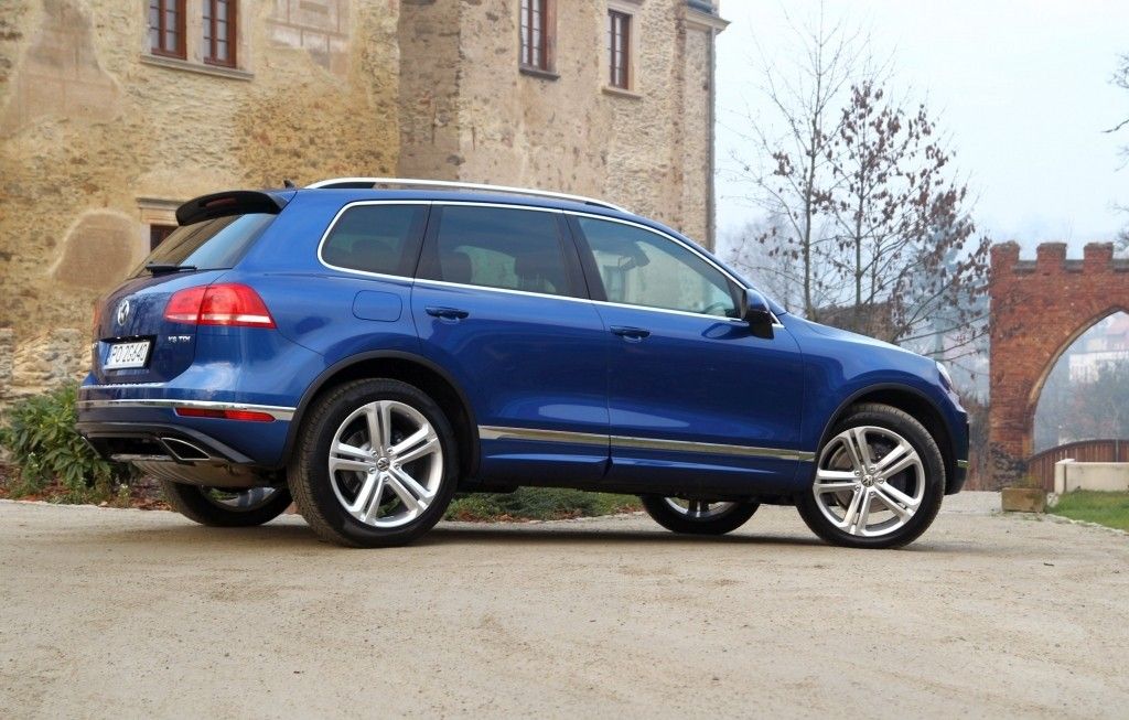 Volkswagen Touareg II Facelifting R-Line 4.2 V8 TDI 340KM ...