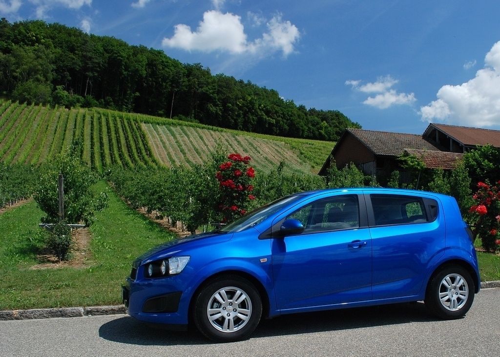 То chevrolet aveo t300