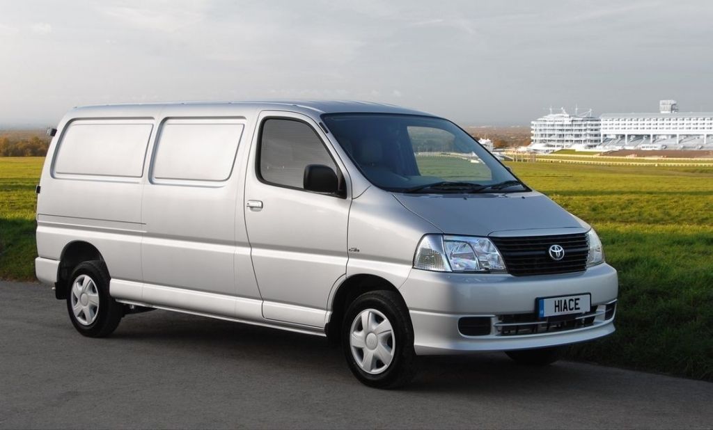 Toyota hiace картинка