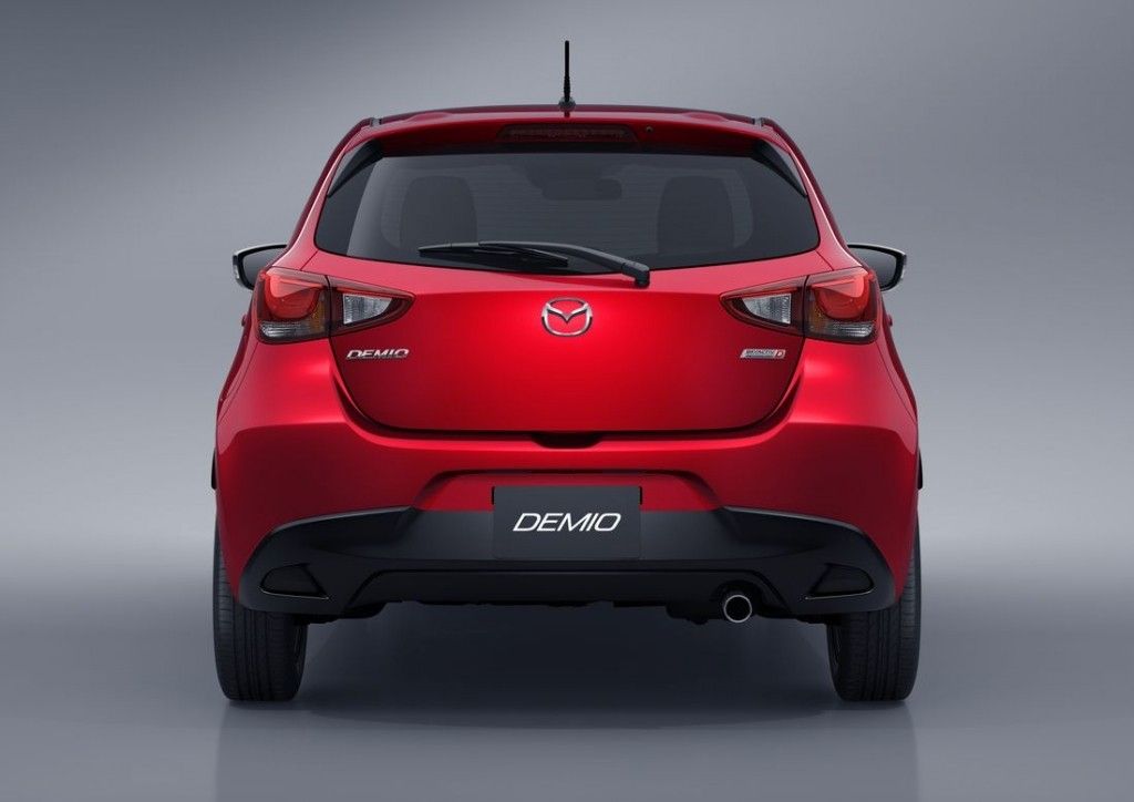 Mazda demio 4 поколение