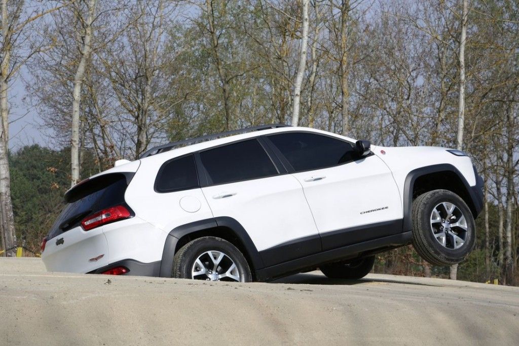 Jeep cherokee kl 2014