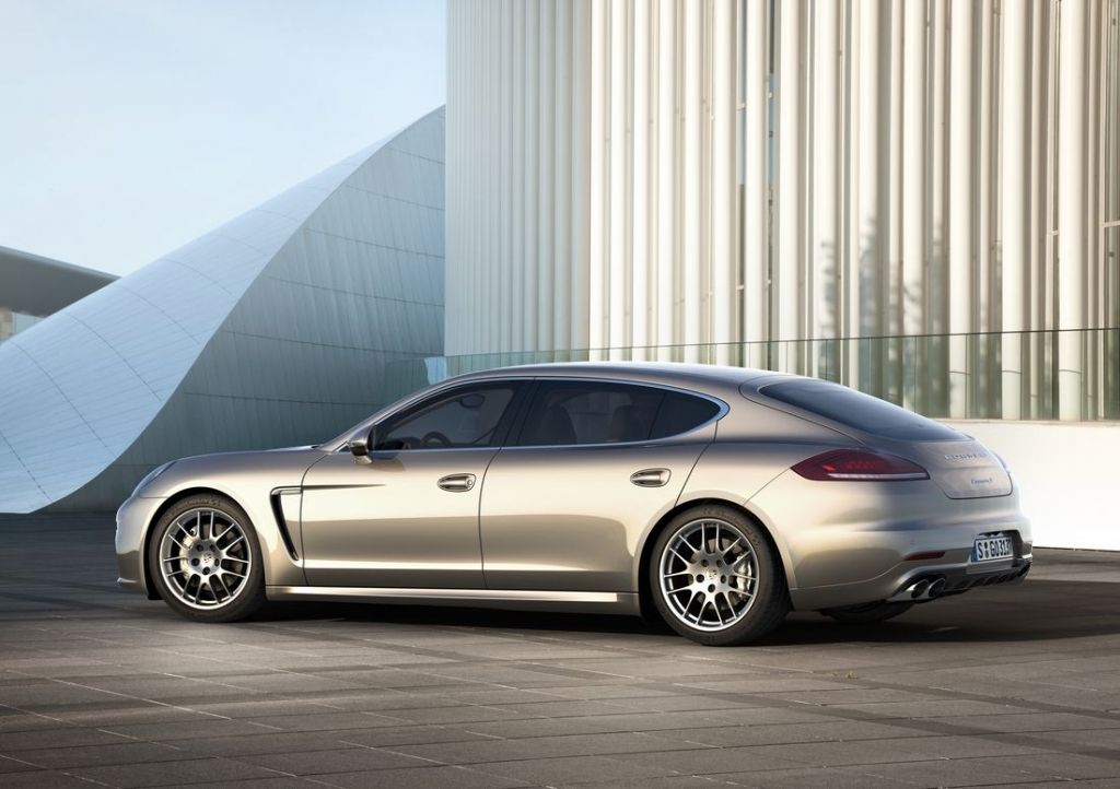 Porsche panamera 4s 2013