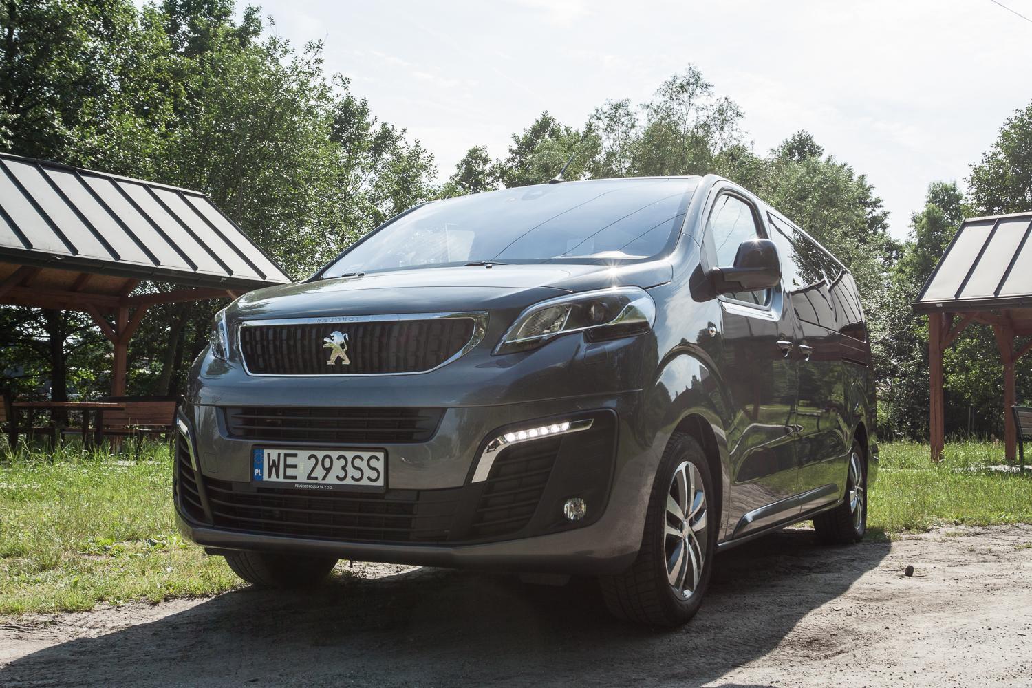 Peugeot traveller business vip