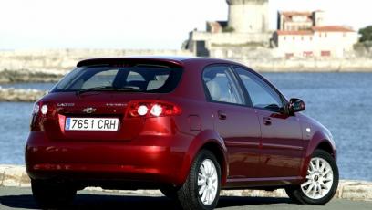 Chevrolet Lacetti Sedan 1.6 I 16V 109Km 80Kw 2004-2008 • Dane Techniczne • Autocentrum.pl