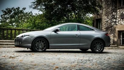 Renault laguna 3 coupe