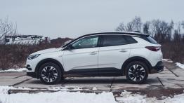 Opel Grandland X 1.2 Turbo - galeria redakcyjna - lewy bok