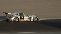 Mercedes SLS AMG GT3 w Dubaju - prawy bok