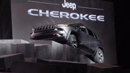 Jeep Cherokee KL (2014) Trailhawk - oficjalna prezentacja auta