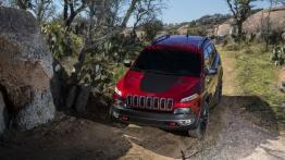 Jeep Cherokee KL (2014) Trailhawk - widok z przodu