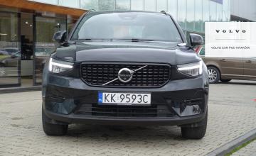 Volvo XC40 Crossover Facelifting 2.0 B3 163KM 2023 B3 (163+14) Benzyna, Plus Dark, zdjęcie 1