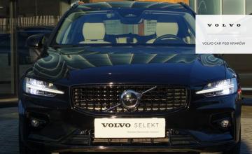 Volvo V60 II  Kombi Facelifting 2.0 B4 B 197KM 2024 Plus Motyw Dark, zdjęcie 1