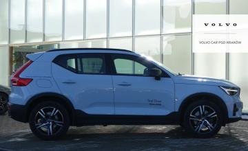 Volvo XC40 Crossover Facelifting 2.0 B4 197KM 2024 Plus Motyw Dark, zdjęcie 3