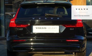 Volvo V60 II  Kombi Facelifting 2.0 B4 B 197KM 2024 Plus Motyw Dark, zdjęcie 4