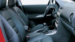 Mazda 6 I Hatchback - widok ogólny wnętrza z przodu