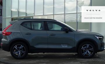 Volvo XC40 Crossover Facelifting 2.0 B3 163KM 2024 Plus Motyw Dark, zdjęcie 5