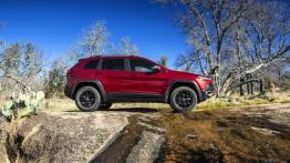 Jeep Cherokee KL (2014) Trailhawk - prawy bok