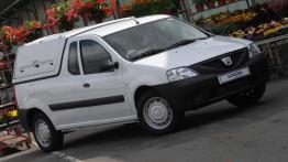 Dacia Logan Pick Up - widok z przodu