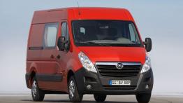 Opel Movano B Furgon - widok z przodu