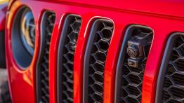 Jeep Gladiator - grill