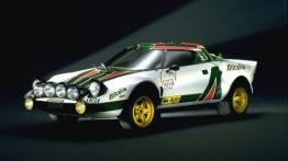 Lancia Stratos - lewy bok