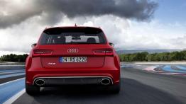 Nowe Audi RS6 Avant - idealne auto dla rodziny Addamsów