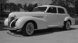 Cadillac Sixty Special - lewy bok