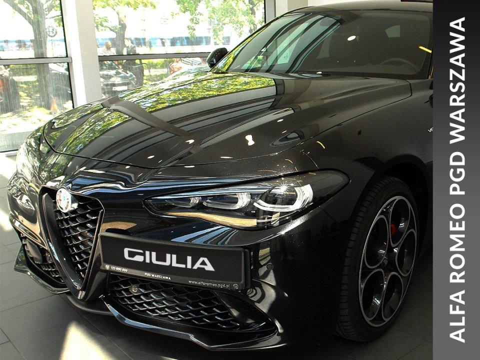 Alfa Romeo Giulia II Sedan Facelifting 2023 2.0 GME Turbo 280KM 2024