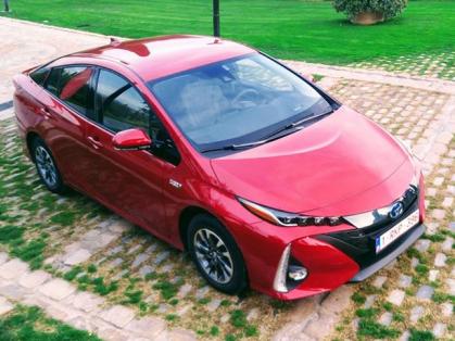 #toyota #prius #hybridplugin #barcelona