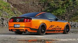 Ford Mustang GT - tuning Design-World - widok z tyłu