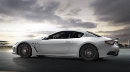 Maserati GranTurismo MC Stradale - lewy bok