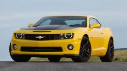 Chevrolet Camaro 1LE - widok z przodu