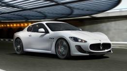 Maserati GranTurismo MC Stradale - prawy bok