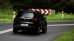 Volkswagen Tiguan Sport&Style - widok z tyłu