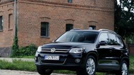 Volkswagen Tiguan Sport&Style - widok z przodu