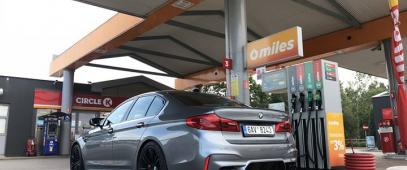 #bmw #m5 #tankowanie #circlek, zdjęcie 1