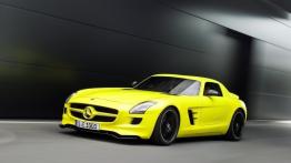 Mercedes SLS AMG E-Cell - lewy bok