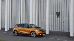 Renault Scenic i Grand Scenic – w pogoni za Espacem