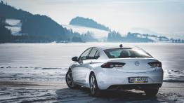 Opel Insignia GrandSport 2.0 Turbo 260 KM – czy najmocniejsza wersja musi być autem sportowym?